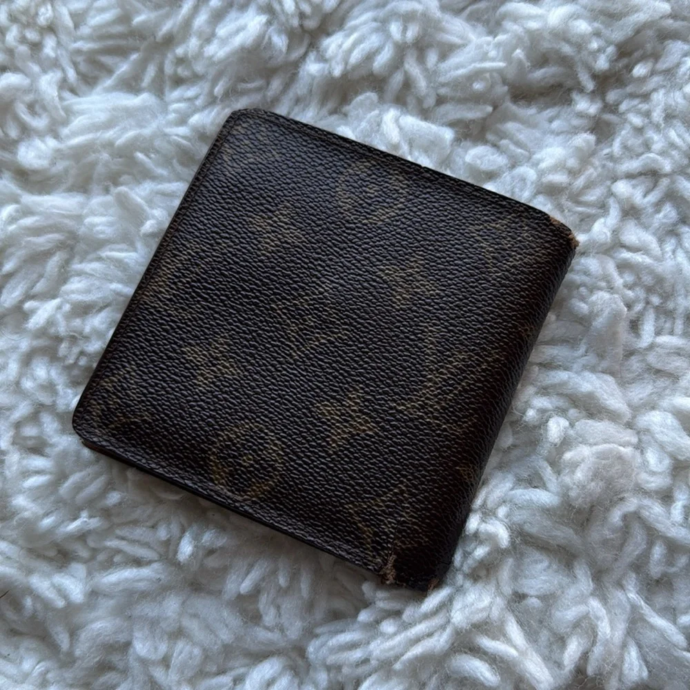 Louis Vuitton‎ Monogram Bifold Wallet